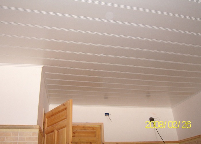 Faux Plafond en PVC